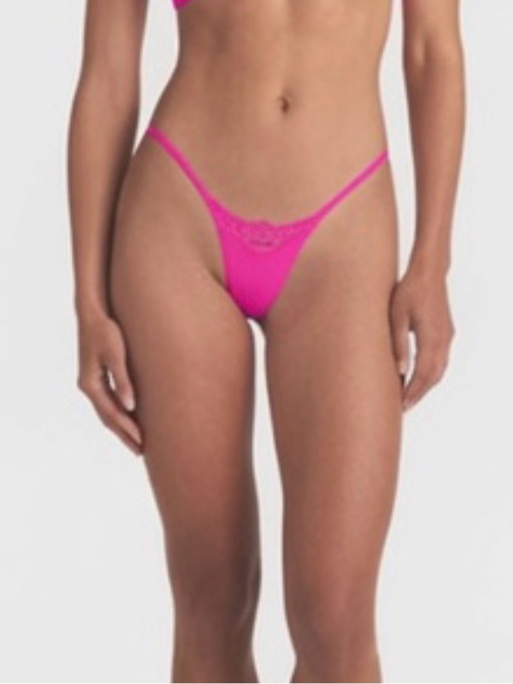 💖 SKIMS Fits Everybody Lace String Thong | Neon Rose | M | NWT